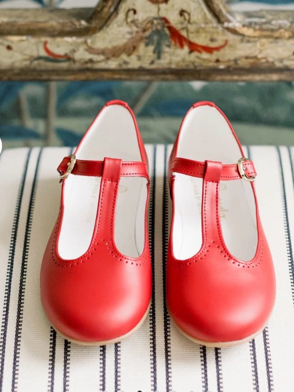 Girls' Red T-Strap Dress Shoes - Classic Mary Jane Style